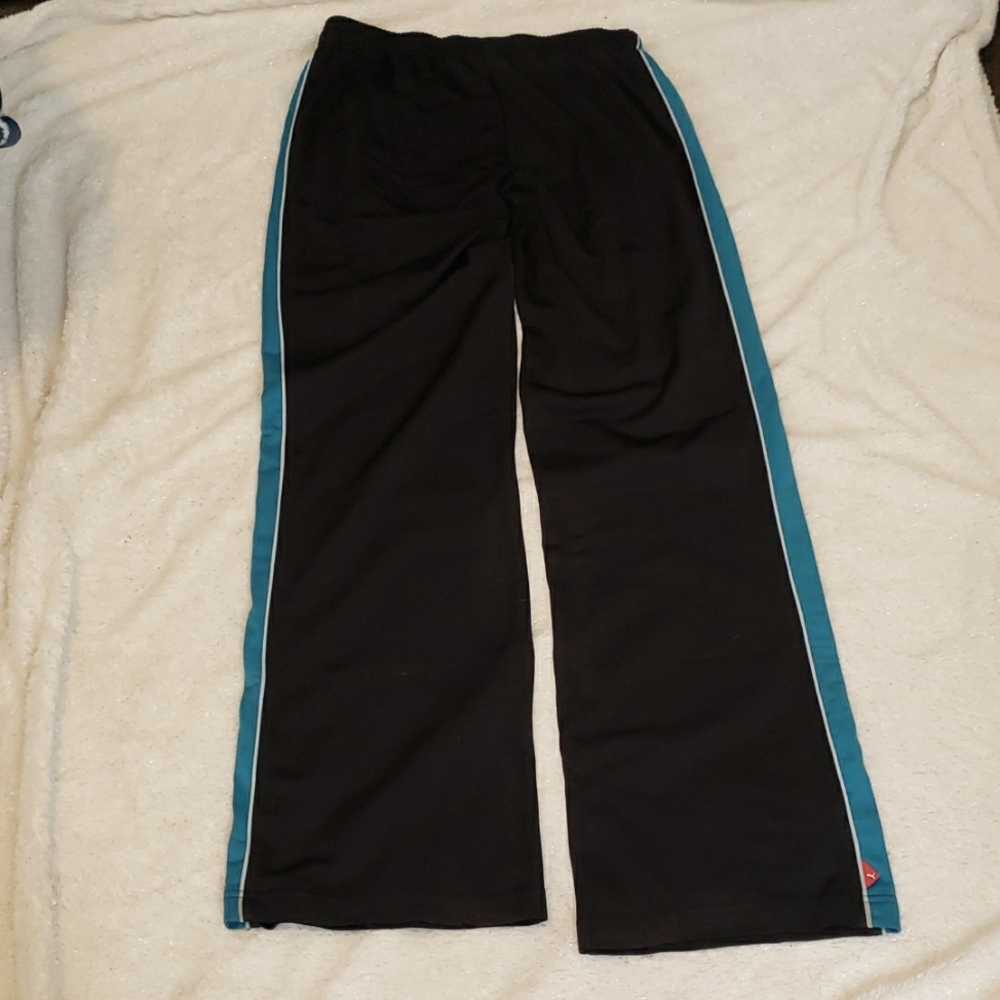 Puma Sweatpants - Picture 6 of 10